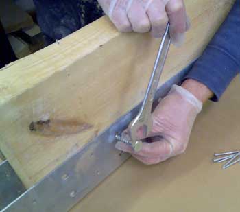 Tightening a Coach Screw into a 10mm diameter pre-drilled hole